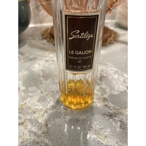 Vintage Le Galion Sortilege Parfum de Toilette Glass Collectible Bottle - Picture 2 of 9
